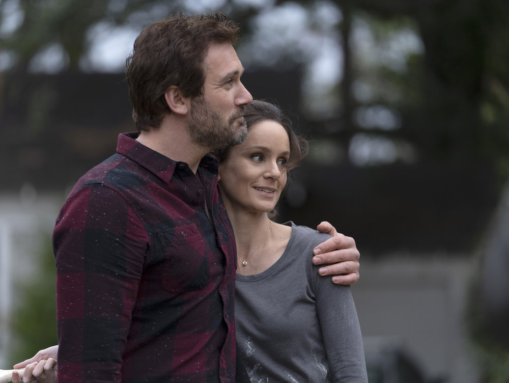 Episode 105 -- Pictured: (l-r) Clive Standen as Anthony Lavelle, Sarah Wayne Callies as Robin Perry -- (Photo by: Seth F. Johnson/NBC)