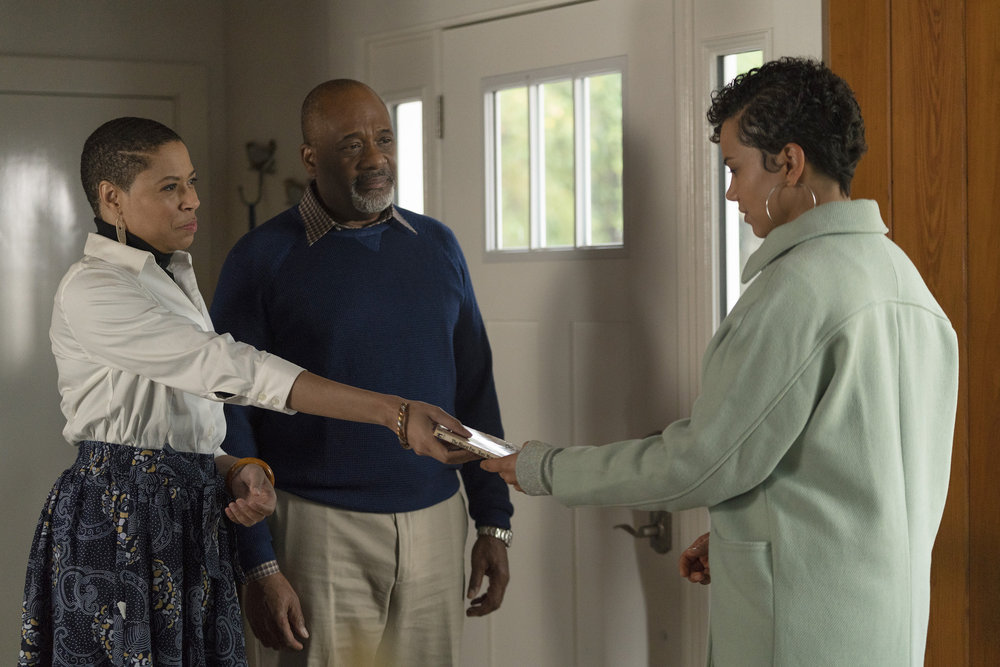 COUNCIL OF DADS -- "Heart Medicine" Episode 106 -- Pictured: (l-r) Orelon Sidney as Regina Calhoun, Greg Alan Williams as Will Calhoun, Michele Weaver as Luly Perry -- (Photo by: Seth F. Johnson/NBC)