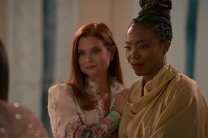 Sweet Magnolias. (L to R) JoAnna Garcia Swisher as Maddie Townsend, Heather Headley as Helen Decatur in episode 310 of Sweet Magnolias. Cr. Courtesy Of Netflix © 2023